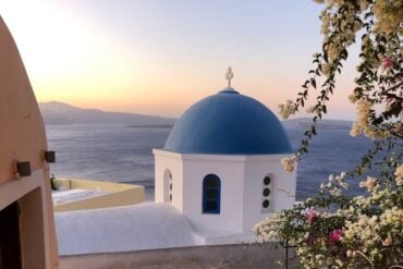 santorini honeymoon
